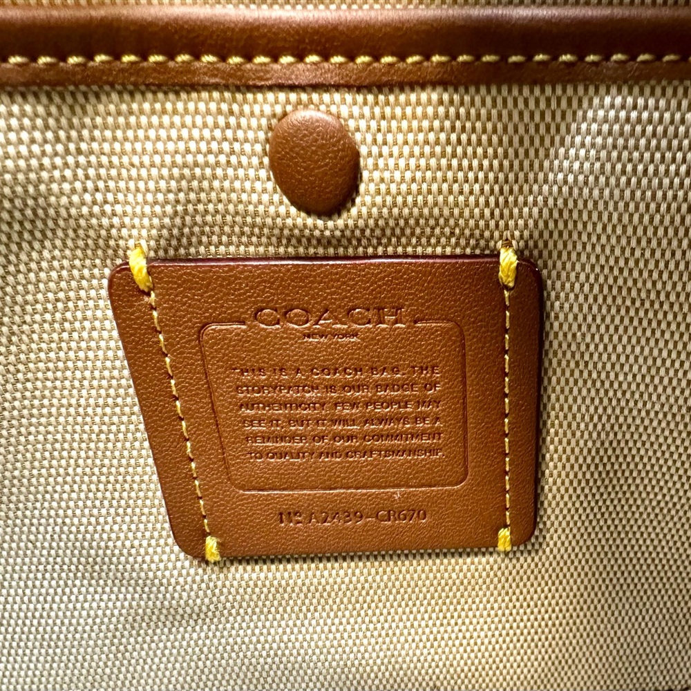 ✅Sold✅ Coach Juliet Hobo Bag – Burnished Amber Suede – Like New - Picture 8 of 17